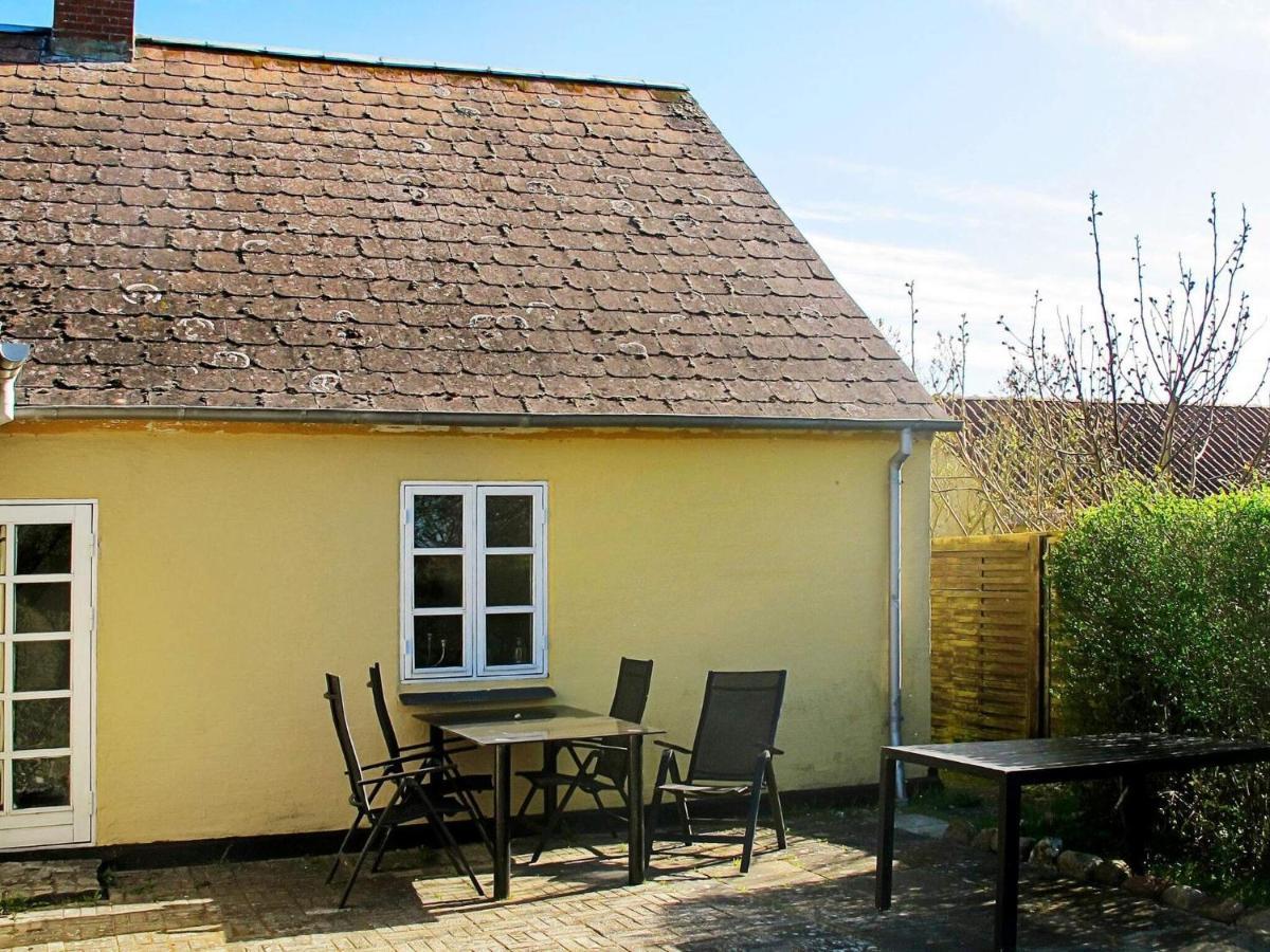 4 Person Holiday Home In Bandholm Kültér fotó